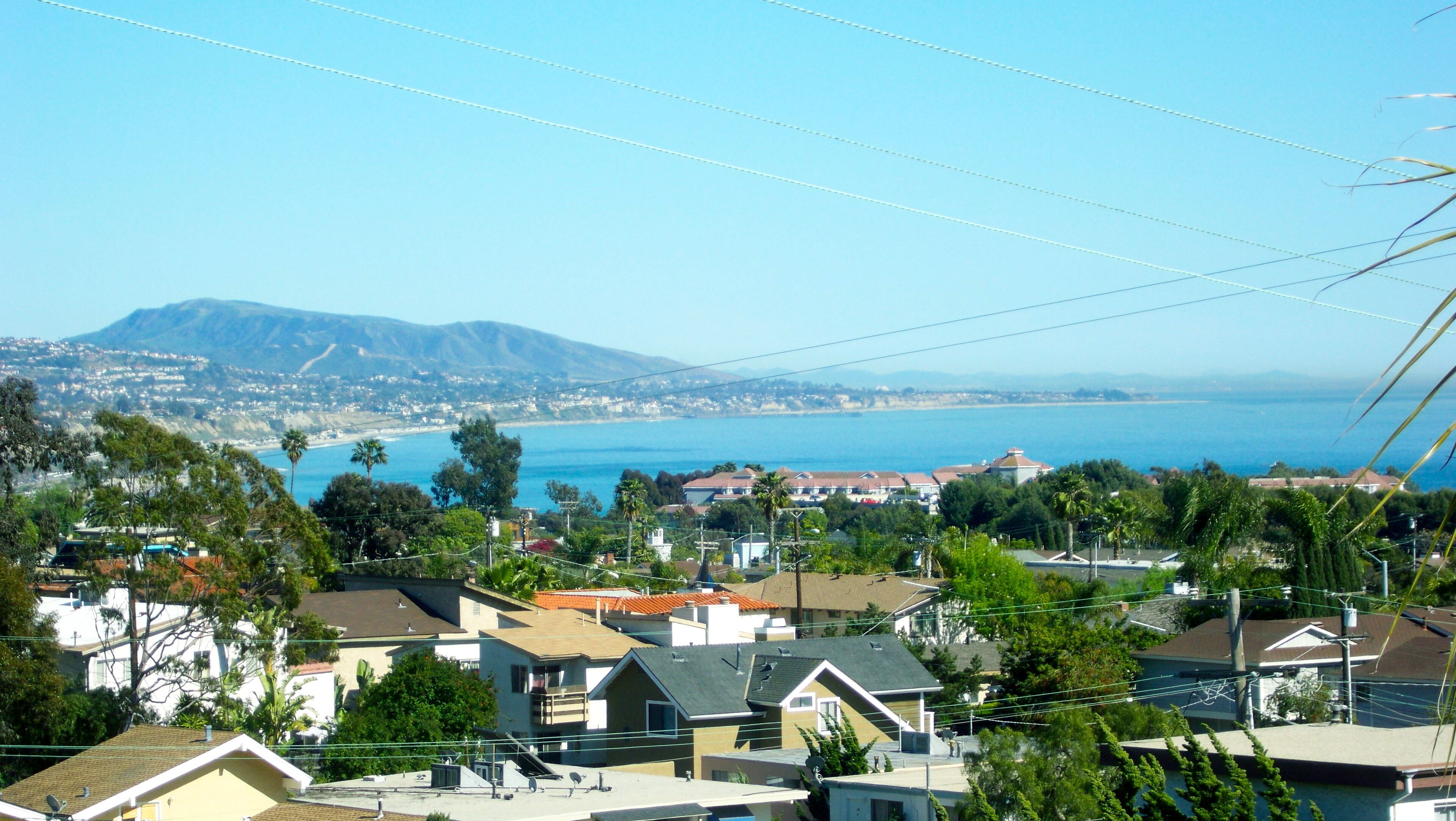 "THE VILLA" Awesome Ocean Views, 2-bedroom Quite and secure. <br>STR-21-1298