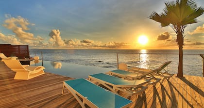 ANCHOR HOUSE - DIRECT OCEANFRONT - Luxe et style moderne