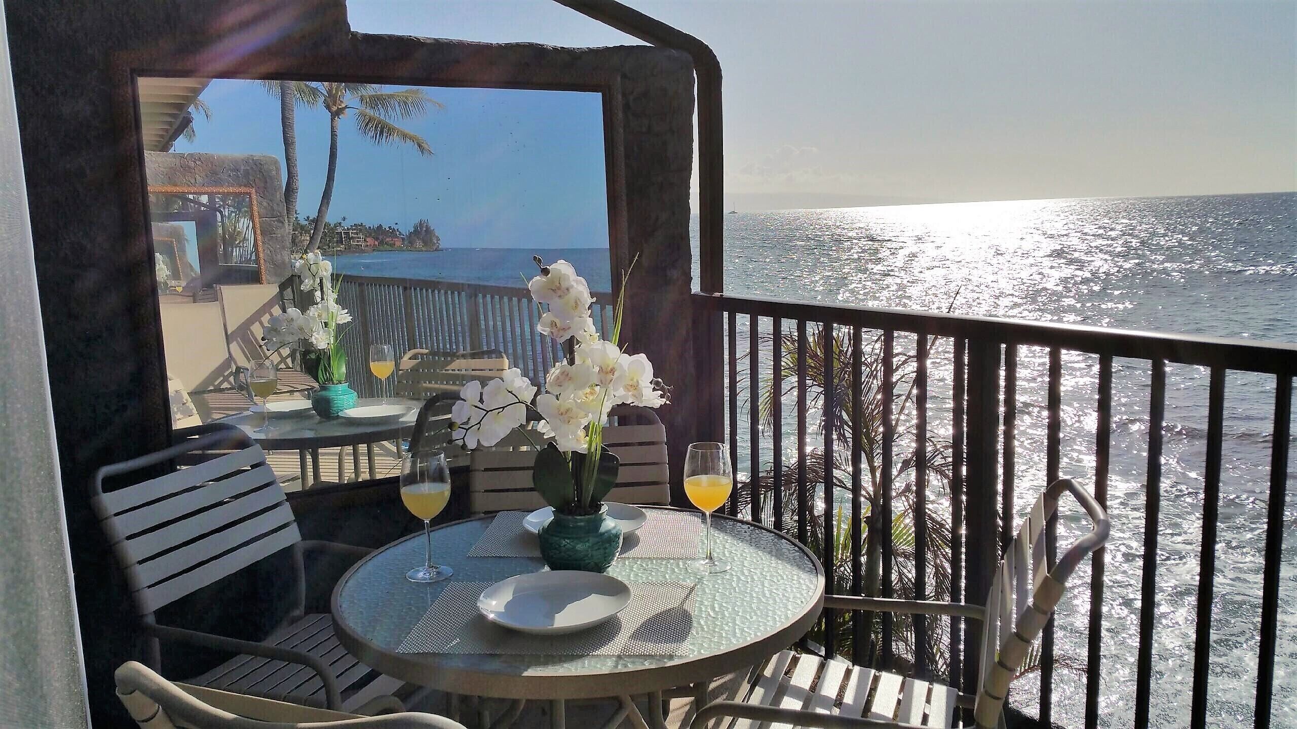 BREATHTAKING SUNSETS, GREAT LOCATION, BETWEEN KA'ANAPALI AND KAPALUA