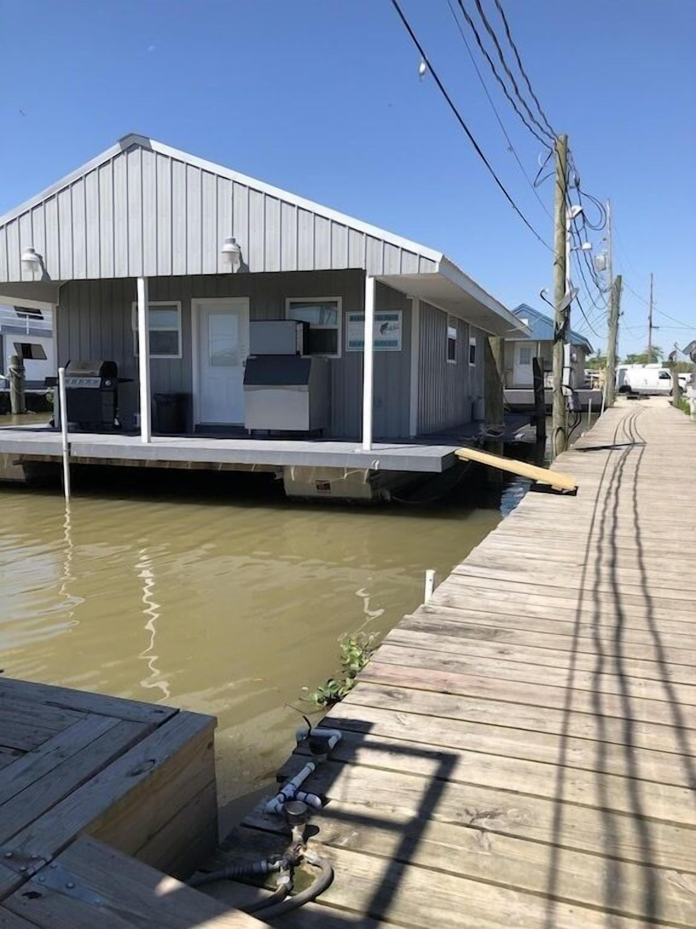 Reel Therapy 1- Venice Marina (B Dock)