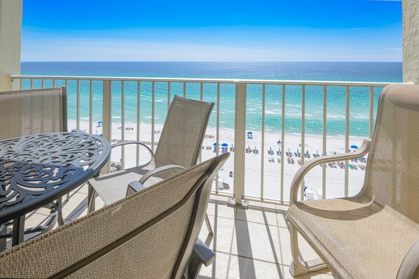 Property grounds - ~Beautiful 10th Floor Affordable Beachfront 2B/2B Condo At Regency Towers~ (Panama City Beach)