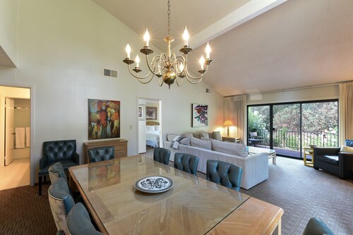 Premium Getaway Home at Silverado Resort & Spa in the Napa Valley Wine Country