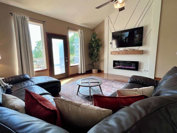 Smart TV, fireplace, foosball