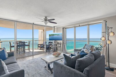 Gulfside Hidden Dunes16th Floor Beachfront Luxury