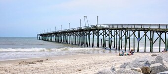 Steps to the Beach:Oceanfront - Pools - Prime Spot