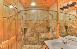Shower, jetted tub, hair dryer, towels
