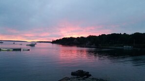 Solstolar och strandhanddukar