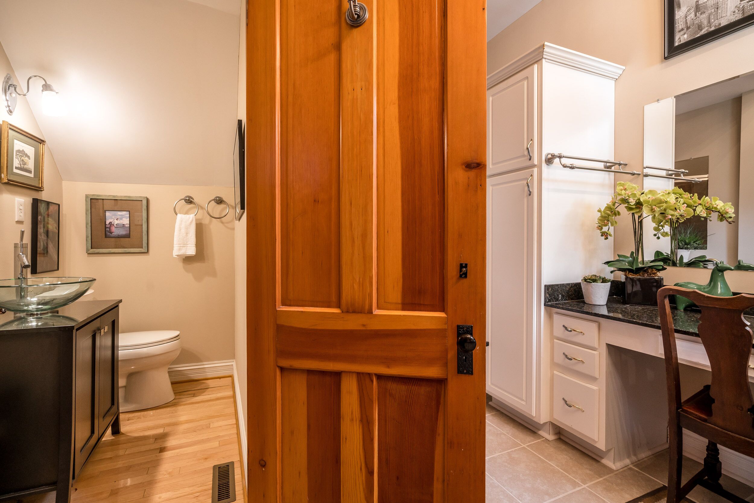 The Highlands Hangout, EXPO, DOWNTOWN, restaurant row!!!  Game room & LOCATION!