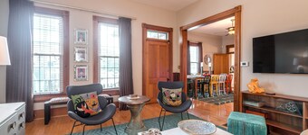 The Highlands Hangout, EXPO, DOWNTOWN, fila de restaurantes! Sala de juegos y LOCALIZACIÓN