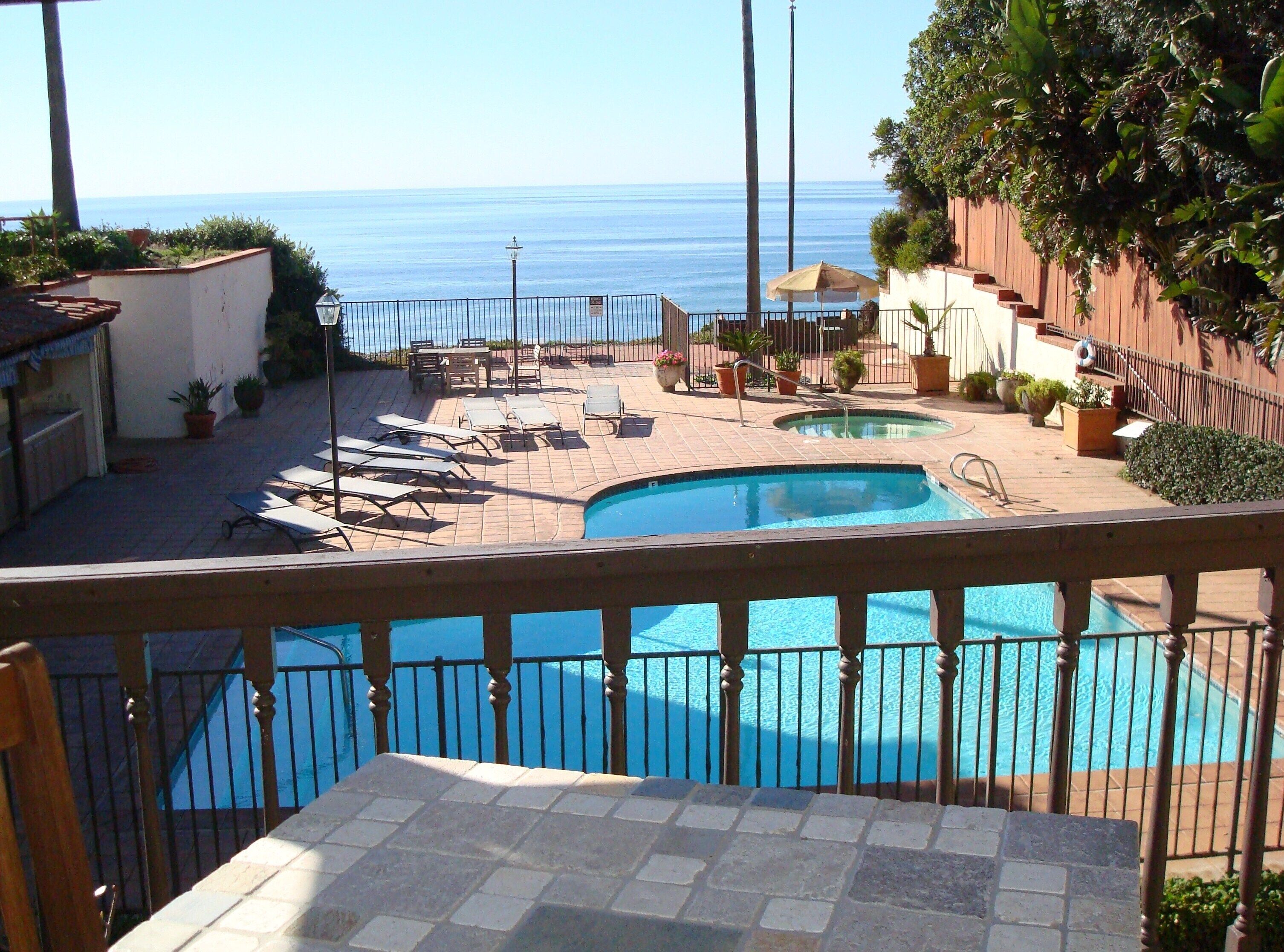 Encinitas Condo, Oceanfront, Jacuzzi, Downtown, Quiet
