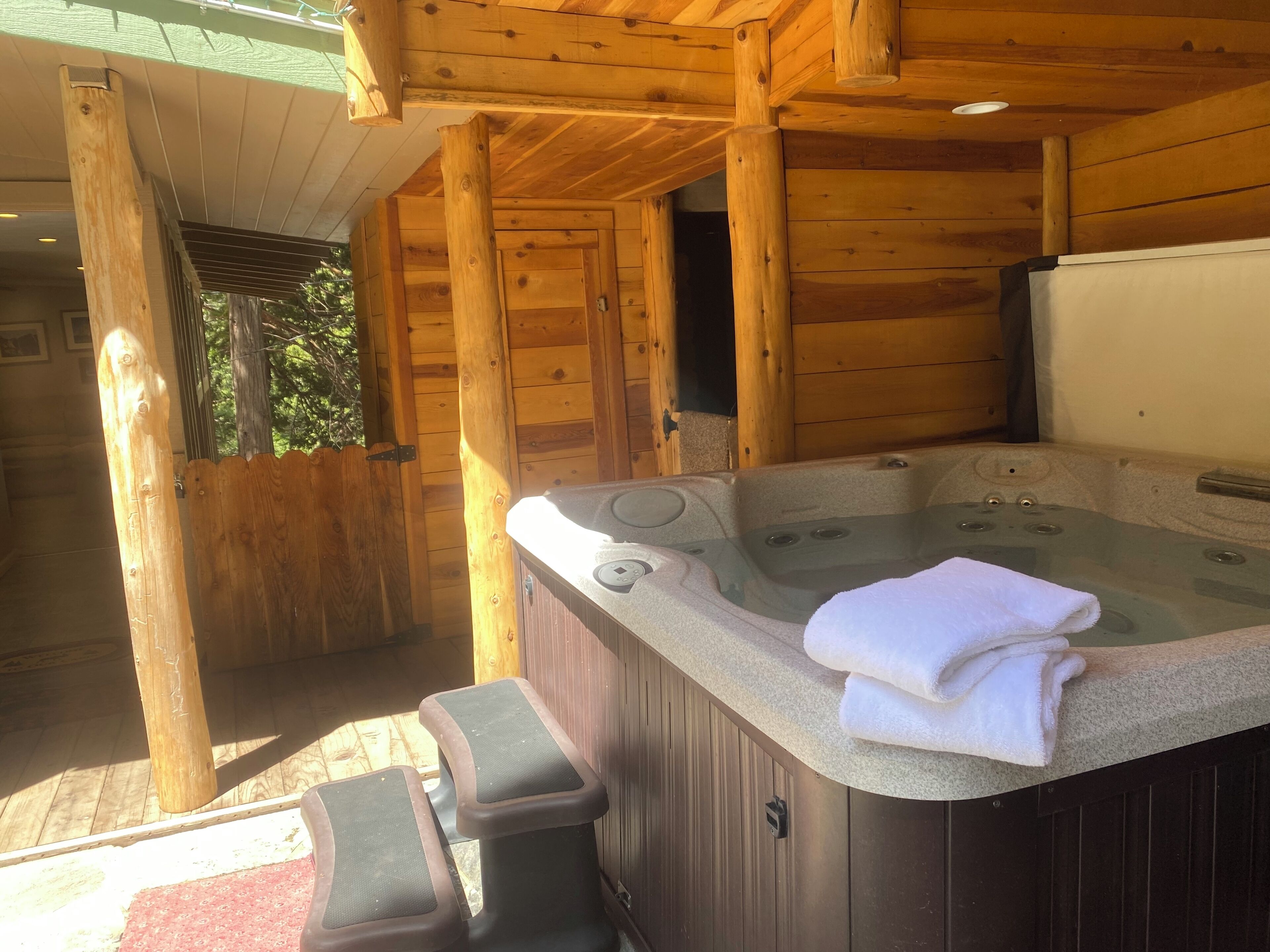 Bain à remous extérieur
