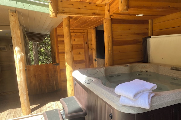 Bain à remous extérieur