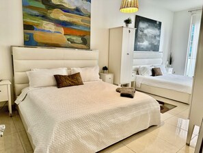 1 chambre, fer et planche à repasser, Wi-Fi gratuit, draps fournis