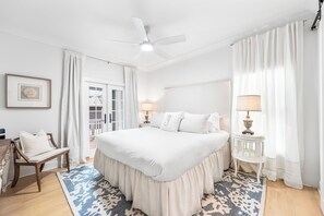 4 slaapkamers, een strijkplank/strijkijzer, wifi, beddengoed