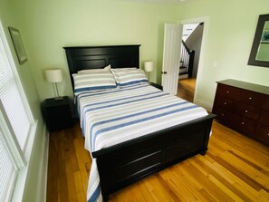 8 bedrooms, iron/ironing board, WiFi, bed sheets