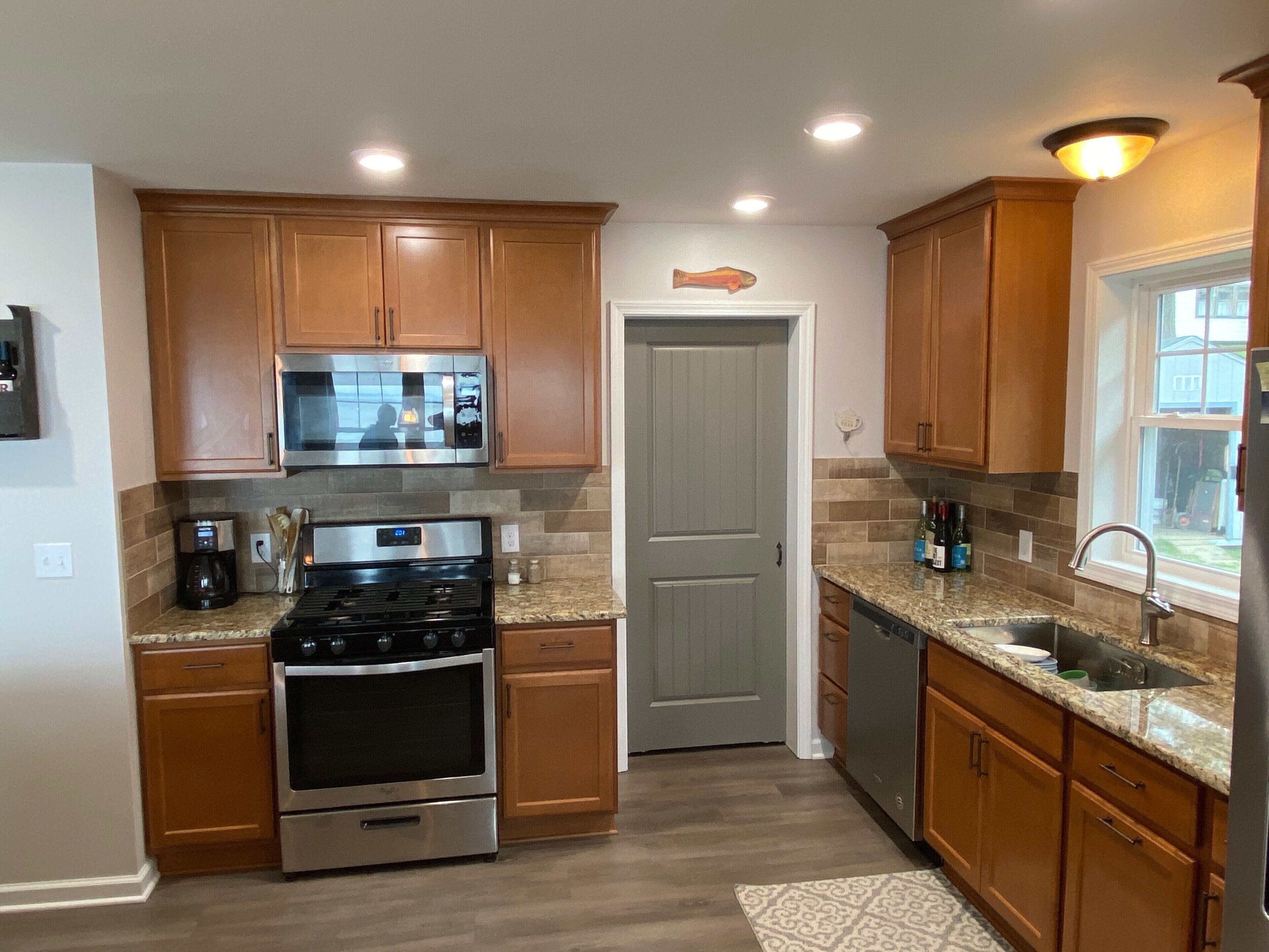 North Shore Lake House and Bunk House