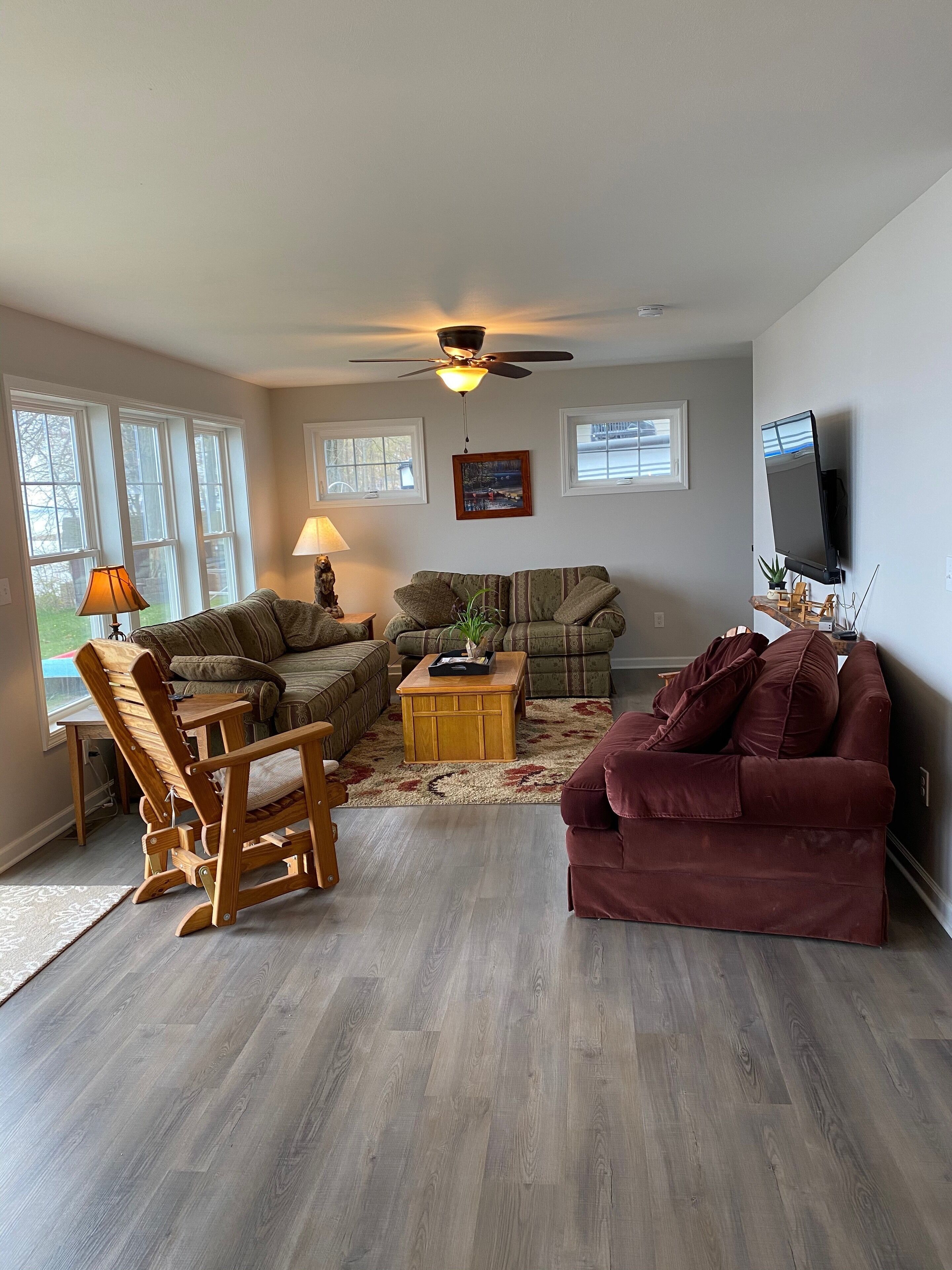 North Shore Lake House and Bunk House