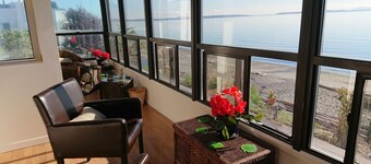 Oceanfront Paradise!