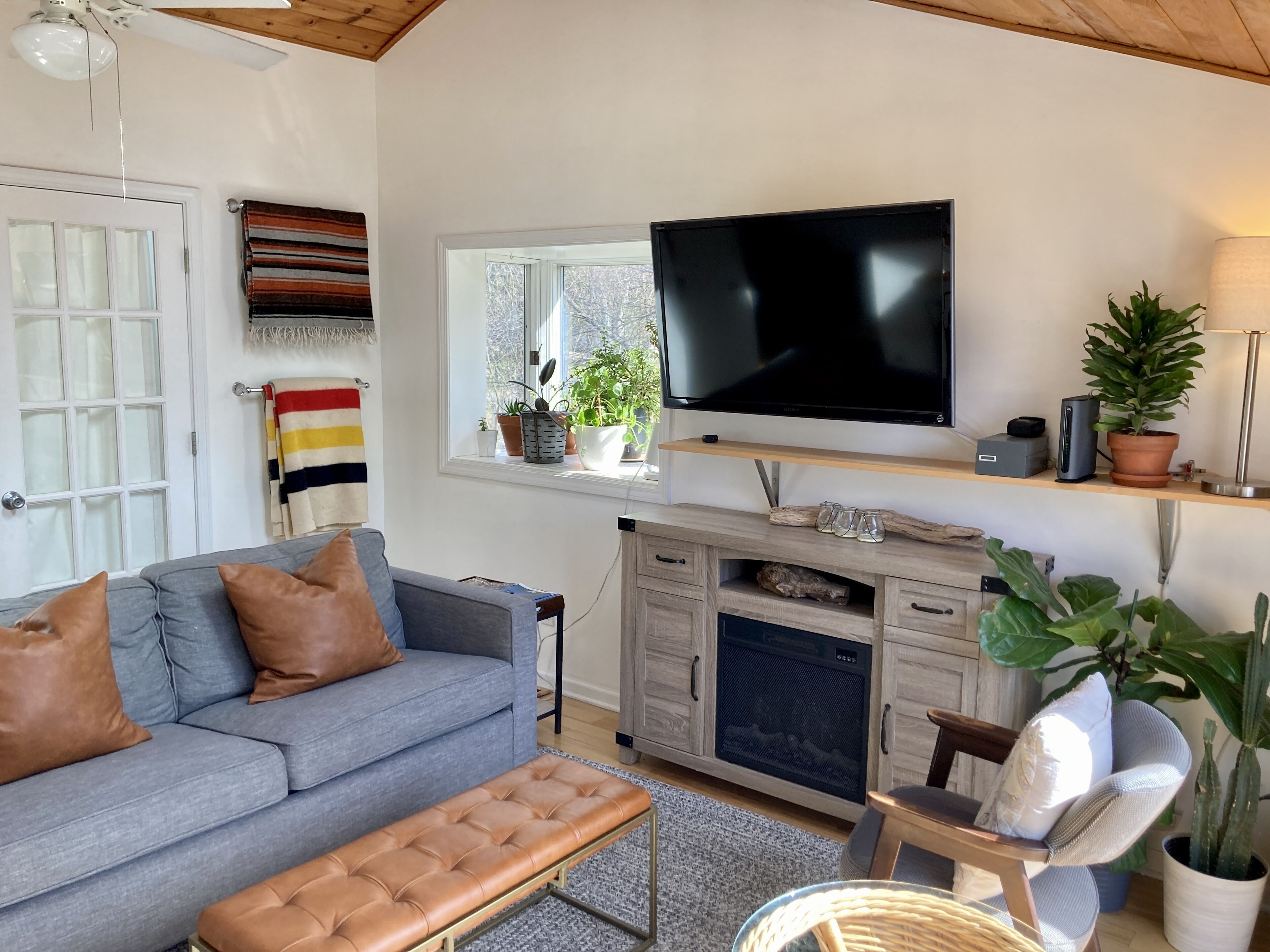 Renovated, Bright, Private Designer Beach Cottage Close To Warren Dunes