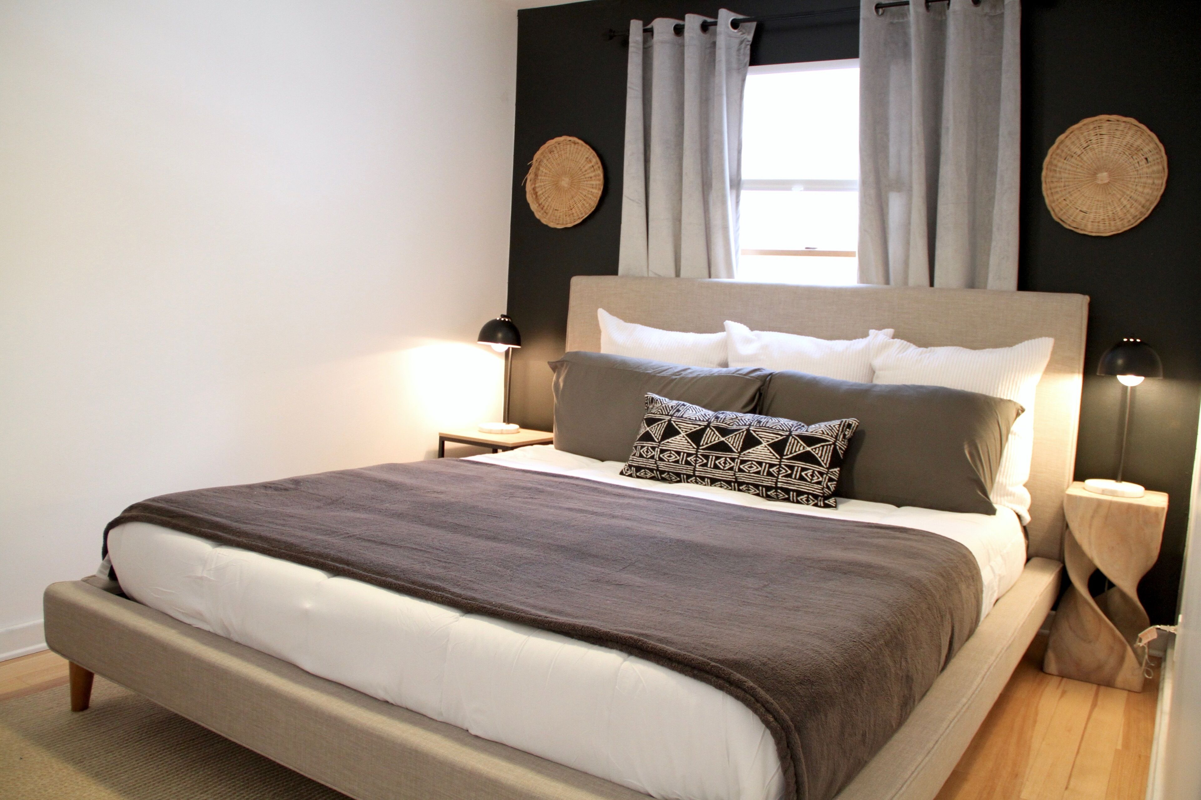 Renovated, Bright, Private Designer Beach Cottage Close To Warren Dunes