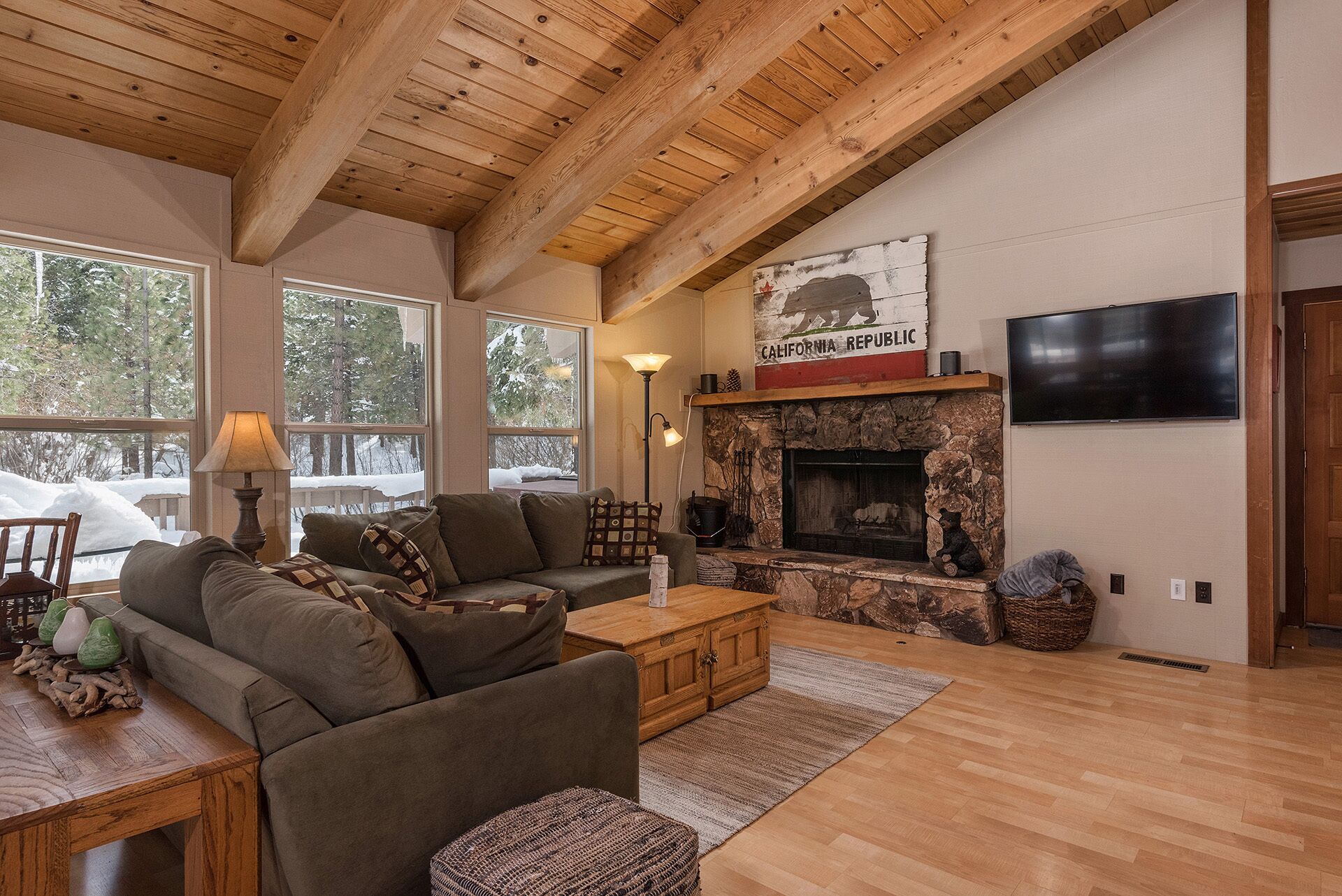 Northstar Cabin. Stay in Northstar. On demand shuttle. Comfortable & clean