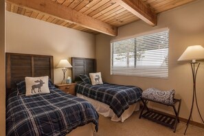 4 bedrooms, iron/ironing board, travel cot, free WiFi