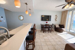 Interior - Beachfront Majestic Condo - Pools, Views & Resort Fun, 6th floor convenience  (Panama City Beach)