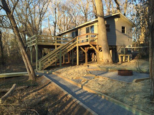 Cabine Riverfront sur la poche exclusive de Jon!