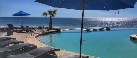 Piscine extérieure, piscine chauffée