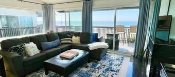 Ultimate Beach House for Your Next Vacay~50 feet from the Beach!!
