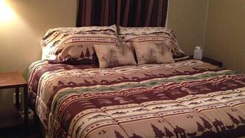 2 Schlafzimmer, Reisekinderbett, WLAN, Bettwäsche