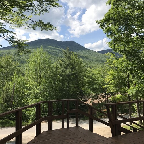 Single family home steps from Loon Mountain