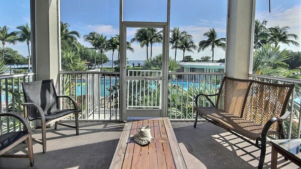 Interior - 406 Mariners Club - 3 bedroom elegant tri-level townhome with views of the ocean (Tavernier)