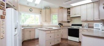 ¡RESERVAR AHORA! WALLACE LAKE HOUSE - LAKERONT - Carolina Properties Vacation Rentals