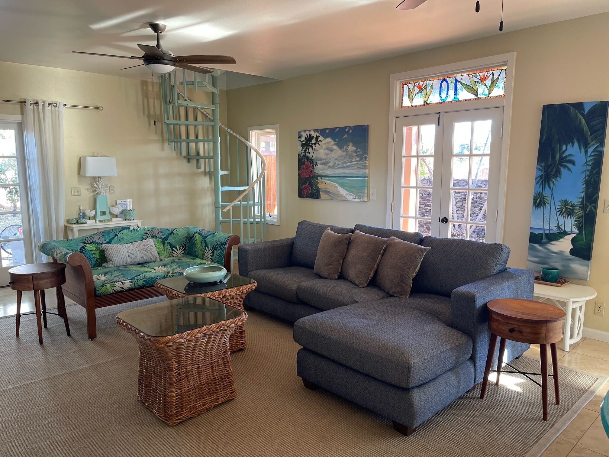 TV, bøker og PC-skjermer