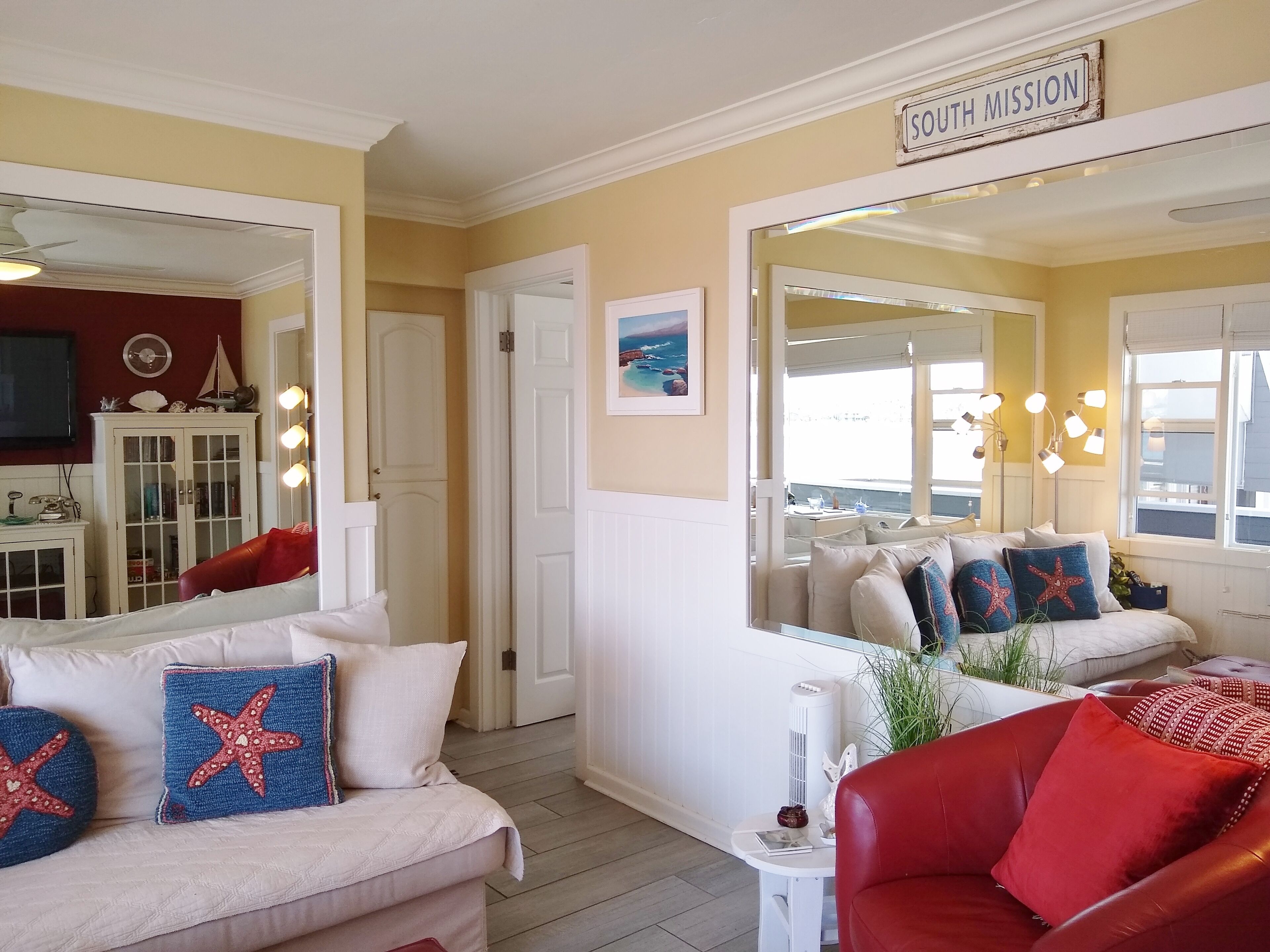 Steps from calm Bay water and roaring Ocean waves