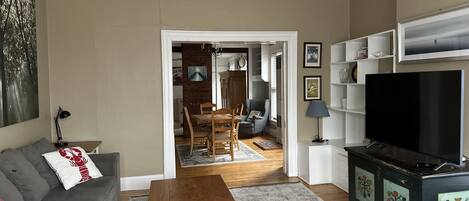 Smart TV, Netflix, streaming services