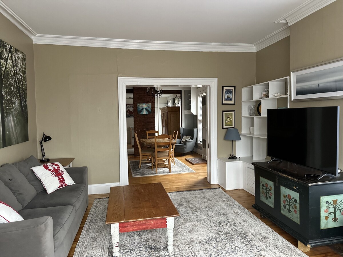 West End 2nd Floor Apartment 762 Congress Street