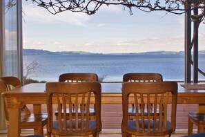 تناول الطعام