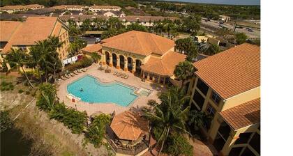 Beautiful Naples Condo