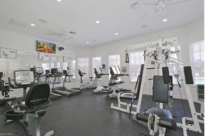 Fitness facility - Beautiful Naples Condo (Naples)