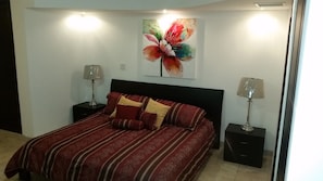 3 dormitorios, escritorio, tabla de planchar con plancha y wifi gratis