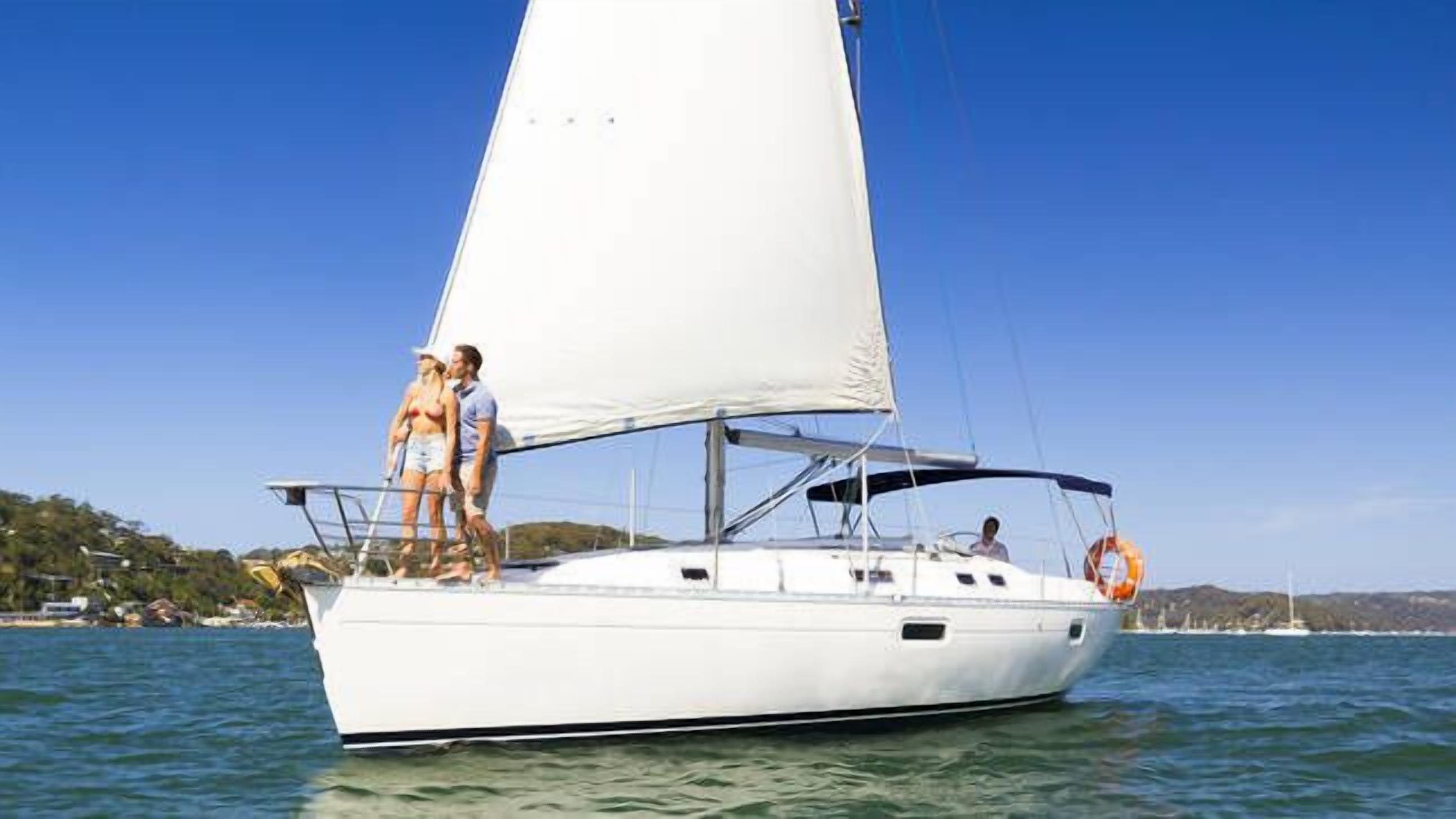 ROMANTIC YACHT STAY FOR TWO AT PALM BEACH — image 5