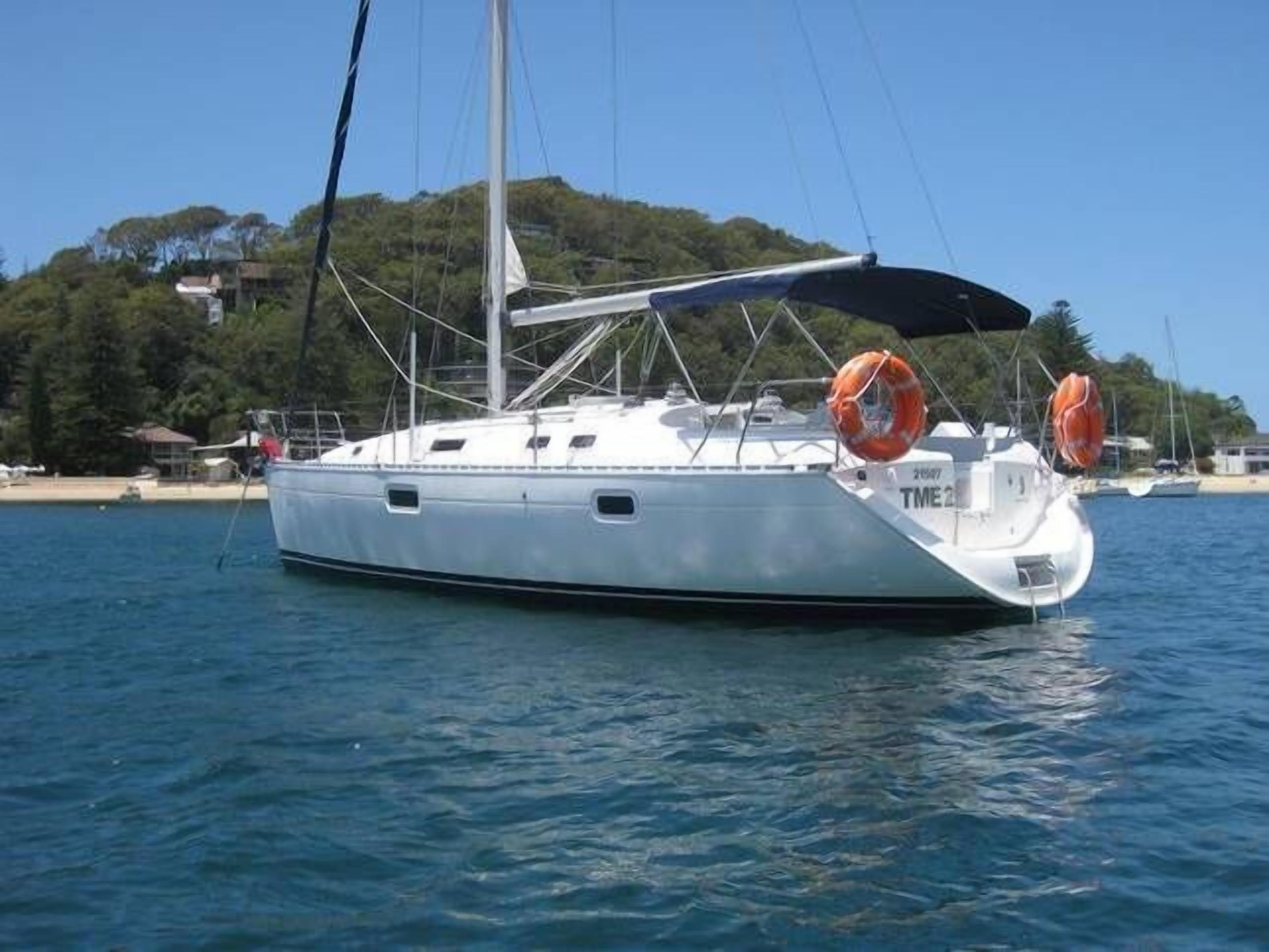 ROMANTIC YACHT STAY FOR TWO AT PALM BEACH — image 8