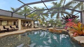 Outdoor pool - Location, Location!!! Amazing Rental Property ... Paradise! Hurry Won't Last!!  (Cape Coral)