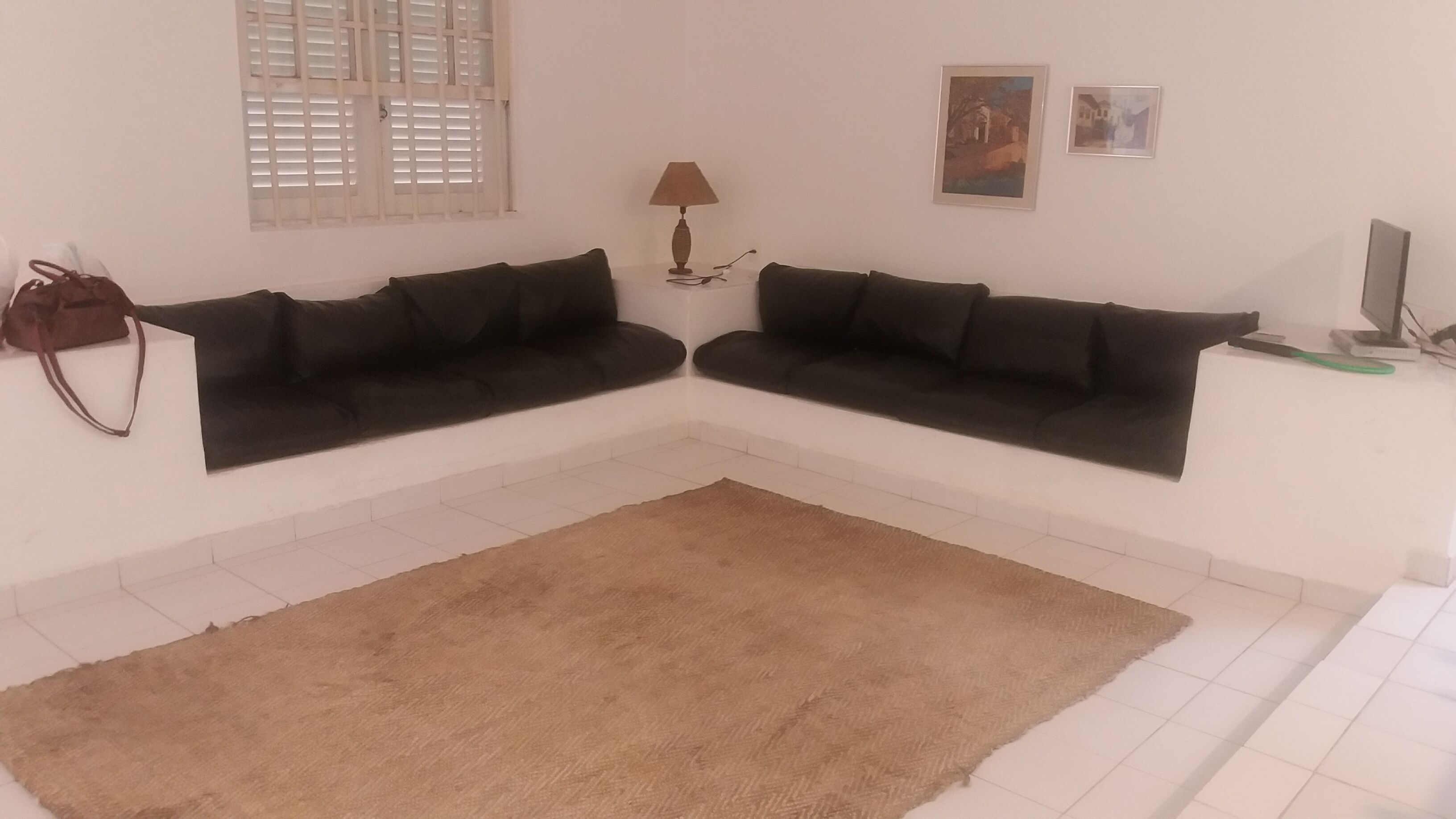 Beautiful house with pool and barbecue