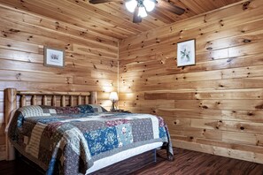 10 bedrooms, iron/ironing board, travel cot, free WiFi