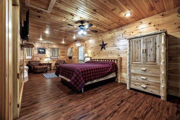 10 bedrooms, iron/ironing board, travel cot, free WiFi