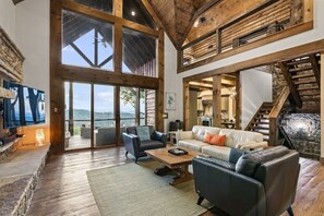 TV, fireplace - Already There (Blue Ridge)