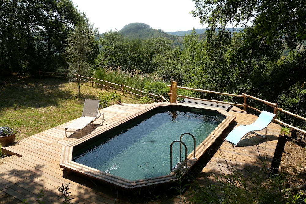 Honeymoon cottage on a natural reserve with private pool! Welcome to paradise!